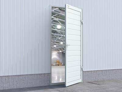 Гаражная дверь устанавливается в помещения складского и промышленного назначения.